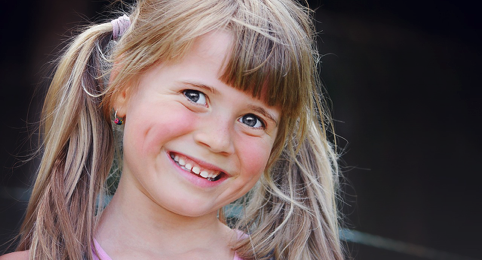 Kinderprophylaxe – Gesunde Kinderzähne: Das macht sie so wichtig | Zahnarzt Lauf